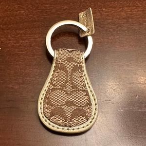 Coach - Signature C Teardrop Keyfob